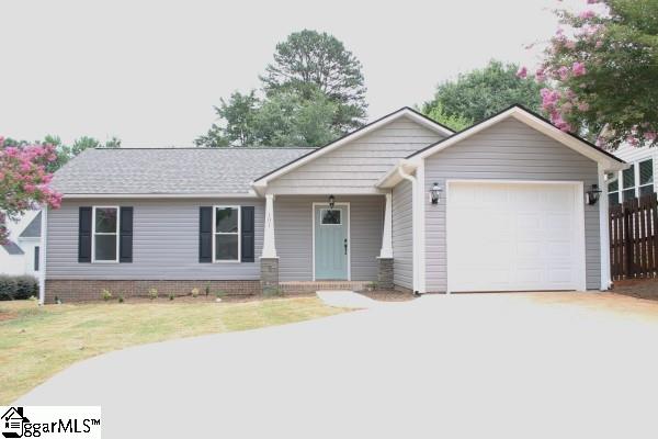 Property image 1 at 101 Baldwin Place, Easley, SC 29642