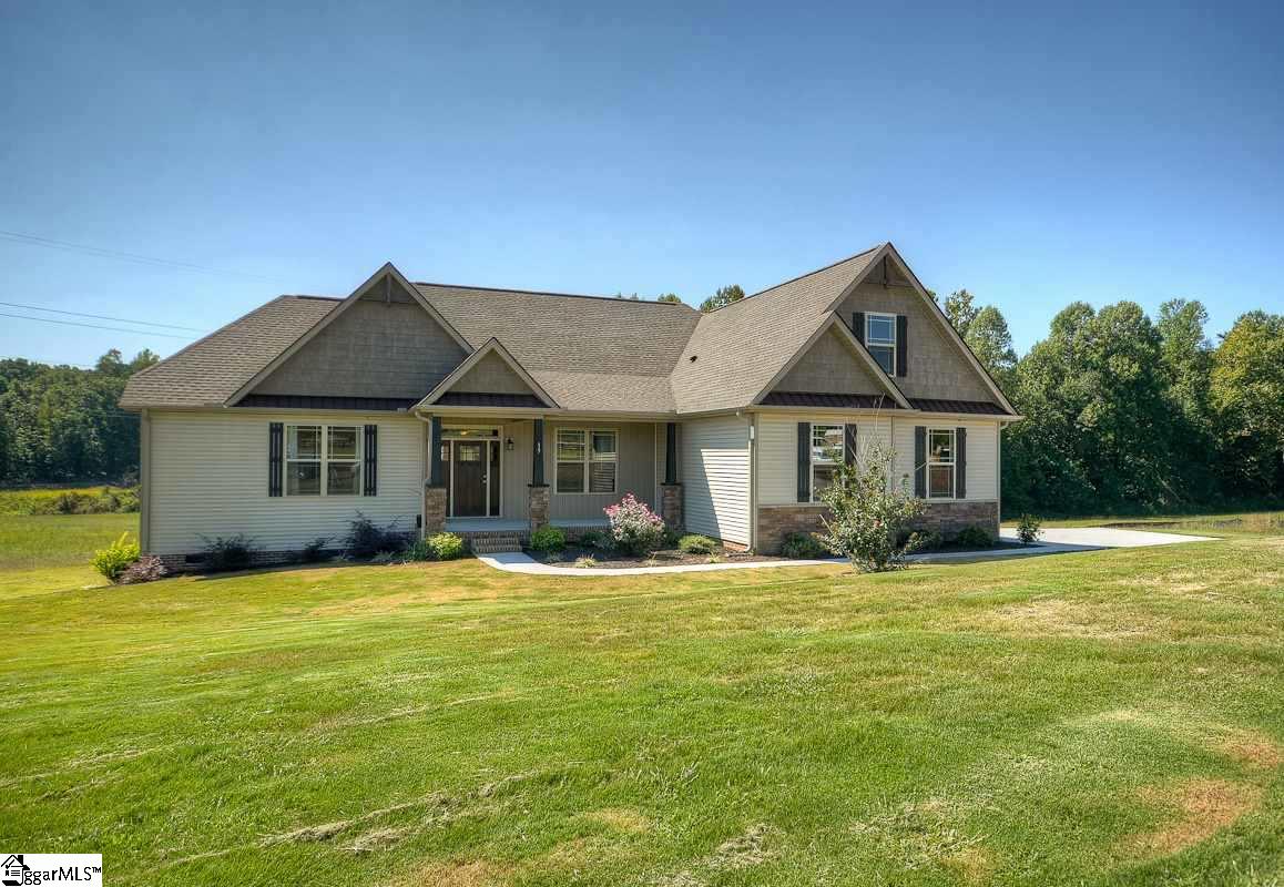 Property image 1 at 15 Fancy Lane, Travelers Rest, SC 29690