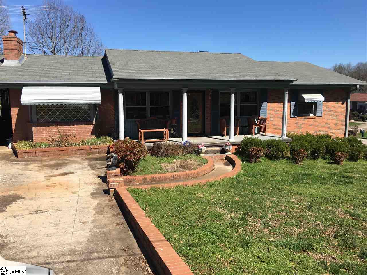 Property image 1 at 100 Baker Court, Easley, SC 29640