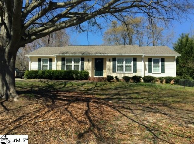 Property image 1 at 6 Buckingham Way, Taylors, SC 29687