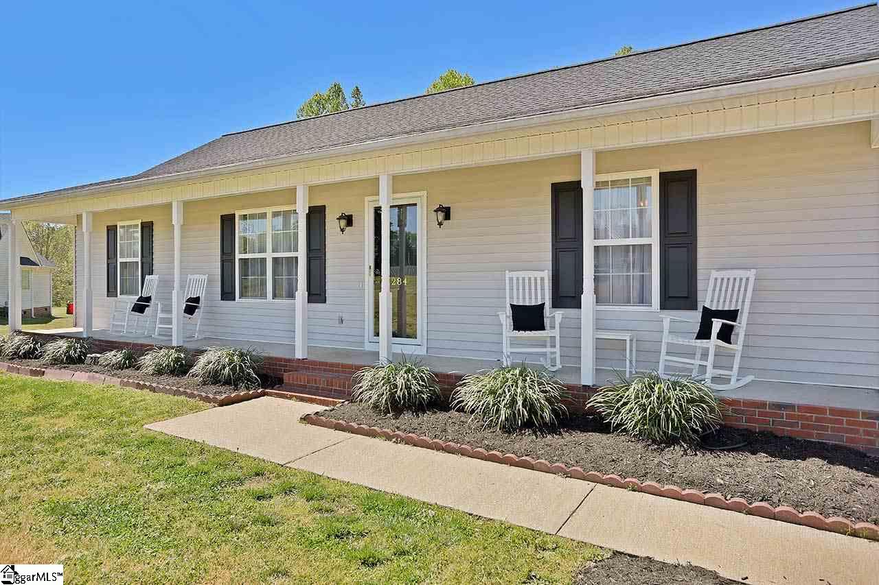 Property image 1 at 284 Rigs Drive, Boiling Springs, SC 29316