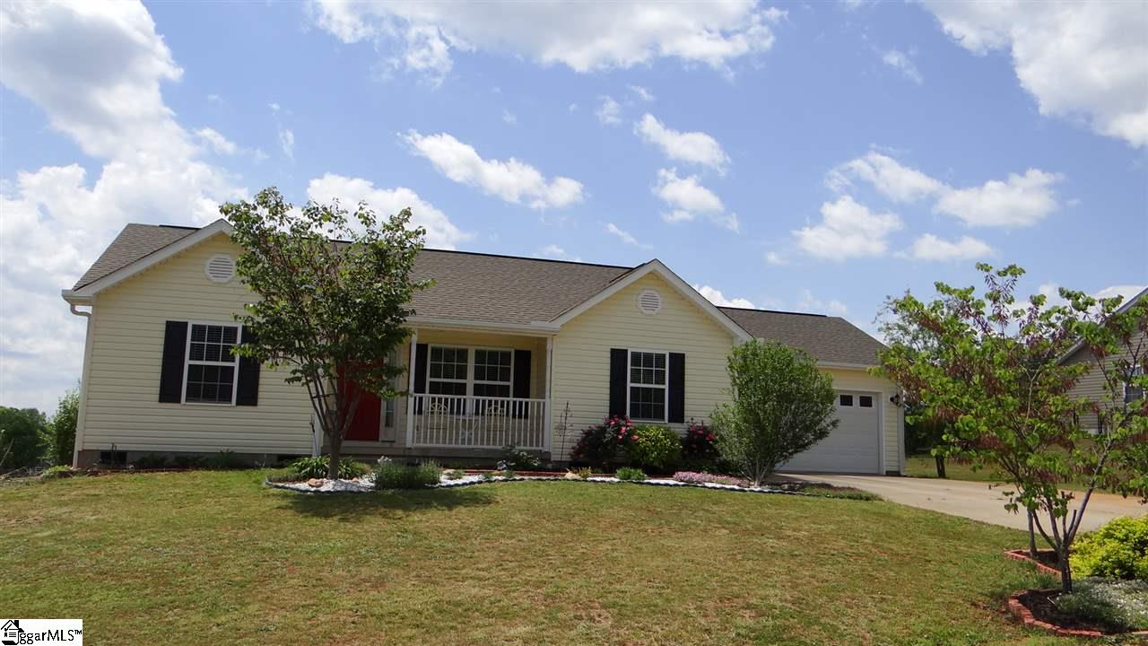 Property image 1 at 14 Cole Creek Court, Greer, SC 29651