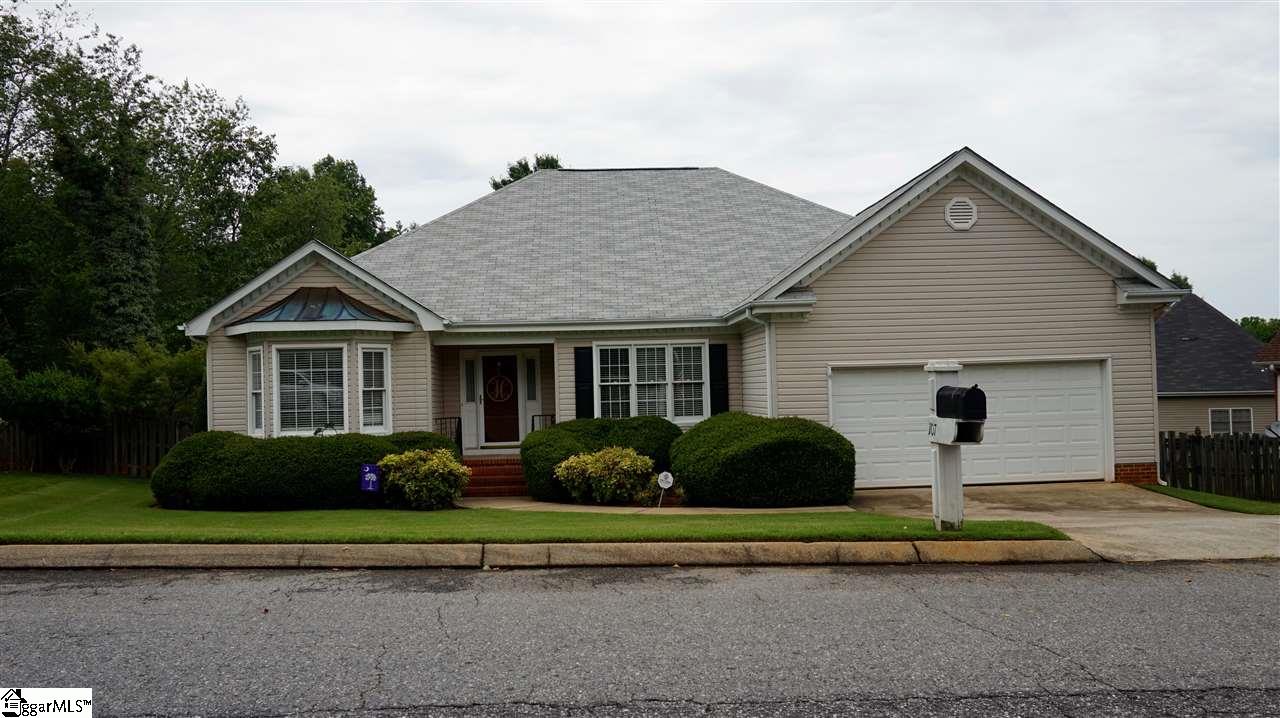 Property image 1 at 107 Gelsemium Place, Greenville, SC 29615