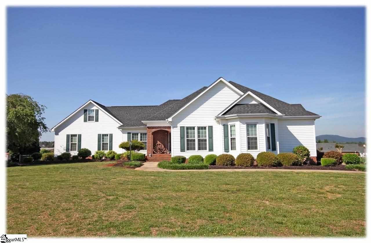 Property image 1 at 2827 LOCUST HILL Road, Taylors, SC 29687