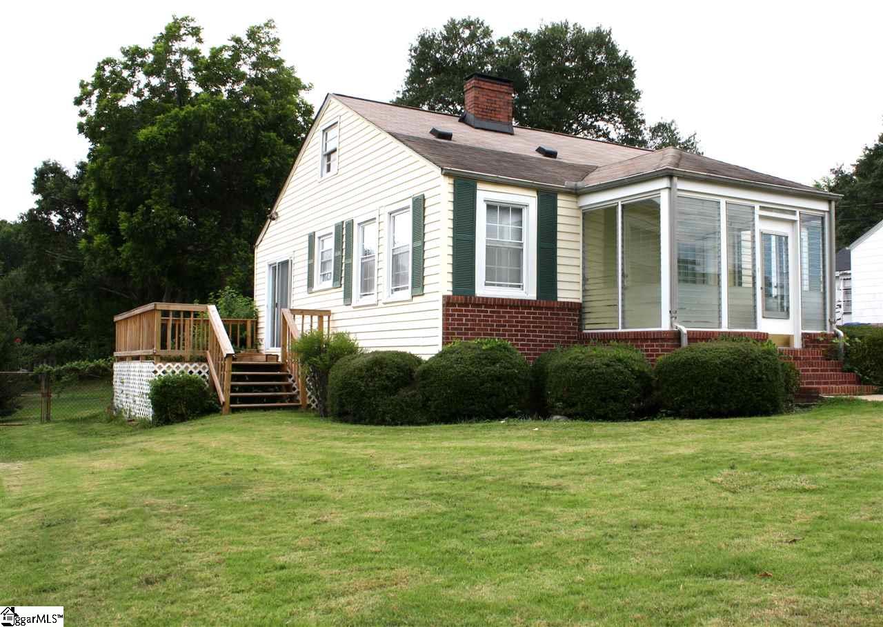 Property image 1 at 1023 N Franklin Road, Greenville, SC 29617