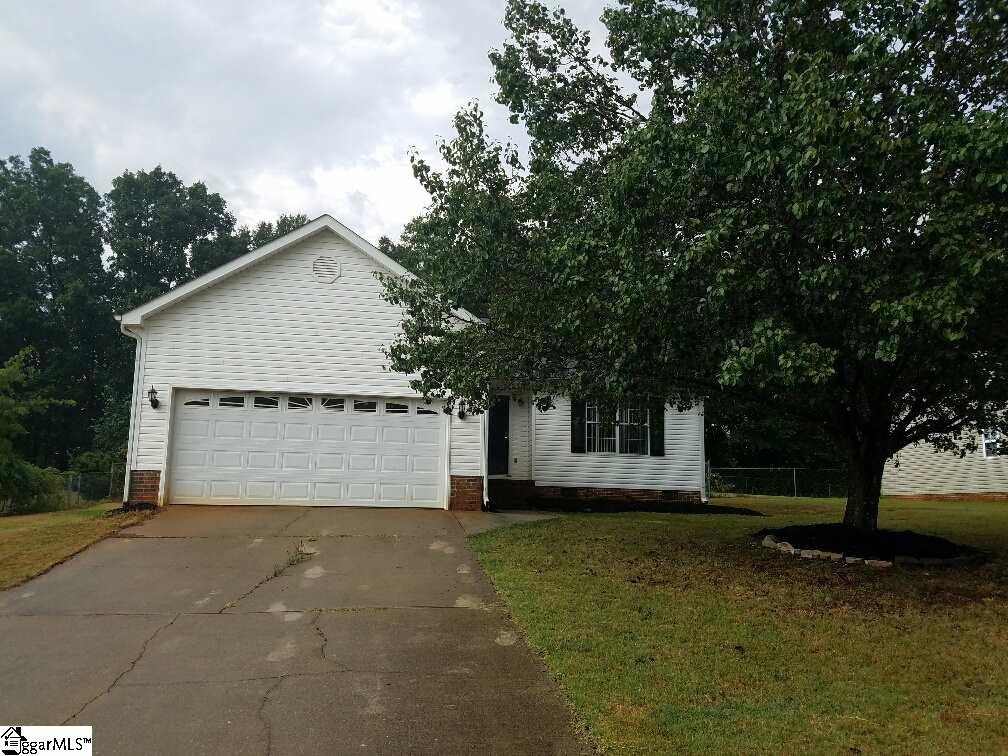 Property image 1 at 20 Michell Drive, Taylors, SC 29687