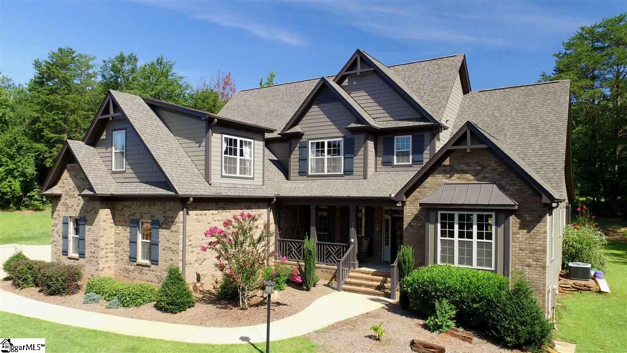 Property image 1 at 327 Bass Cove Drive, Taylors, SC 29687