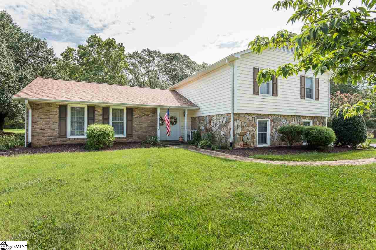 Property image 1 at 6 E Ridge Road, Inman, SC 29349