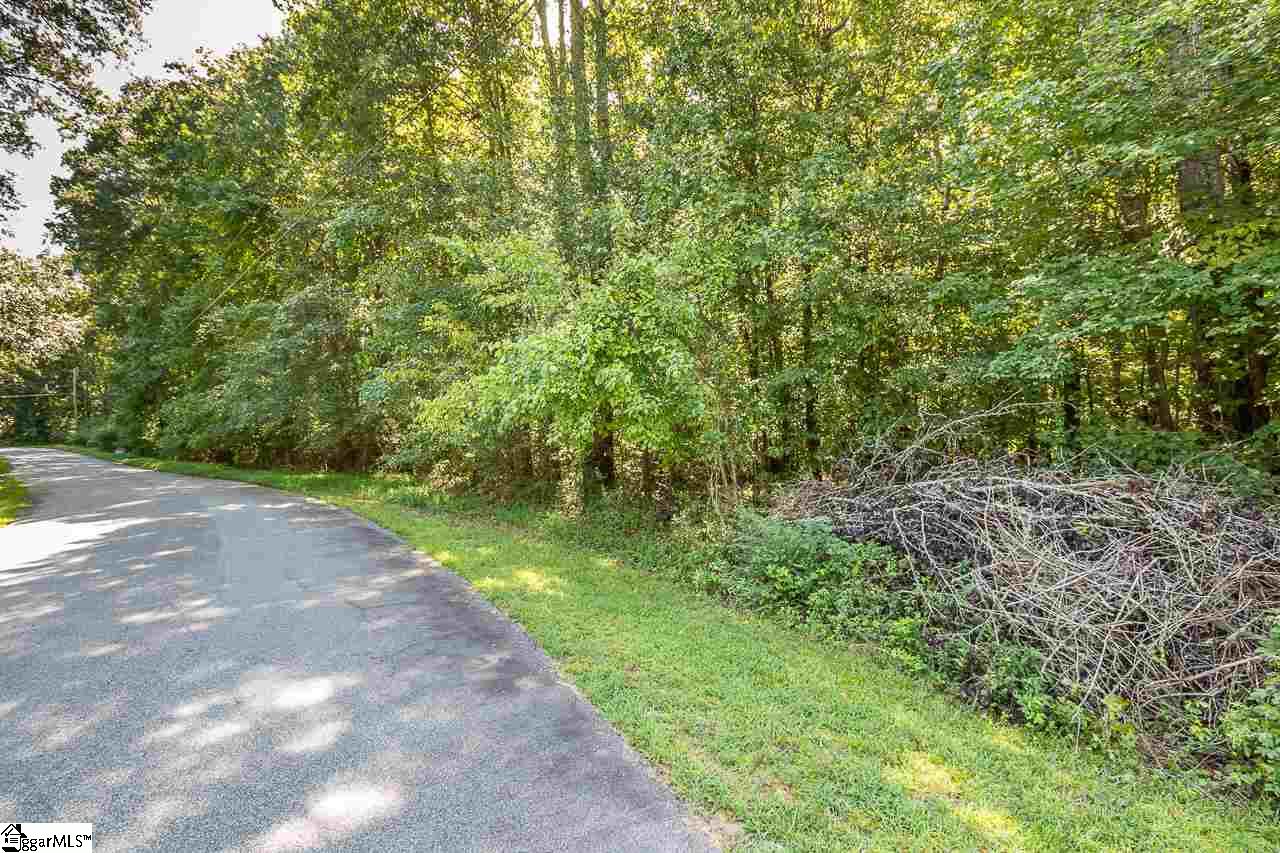 Property image 1 at 123 Kingswood Circle, Simpsonville, SC 29681