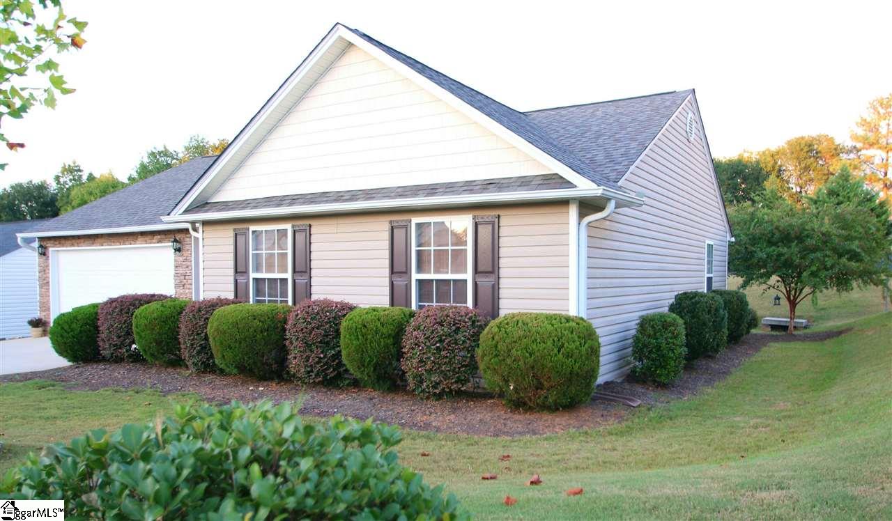 Property image 1 at 10 Spring Fellow Lane, Taylors, SC 29687-1714