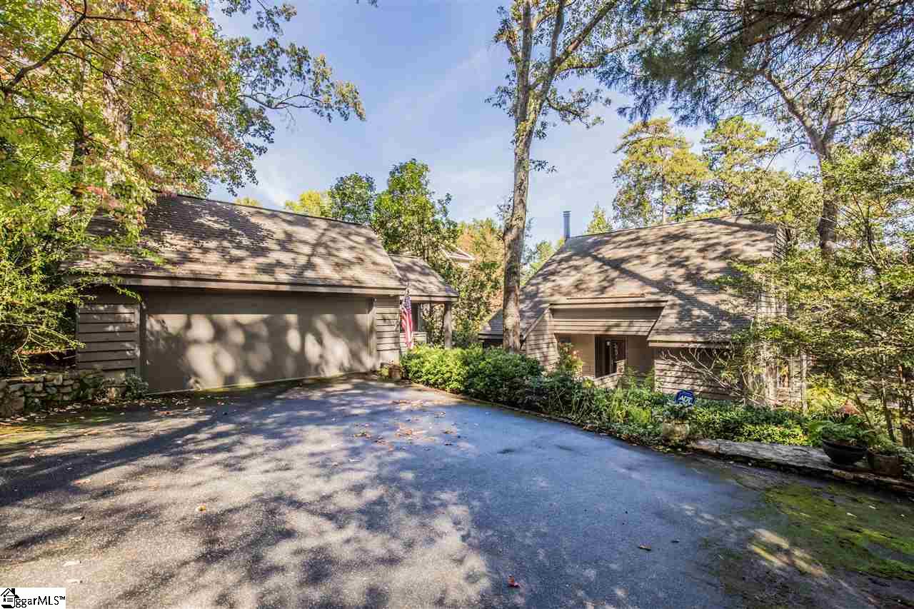 Property image 1 at 19 Country Club Drive, Greenville, SC 29605