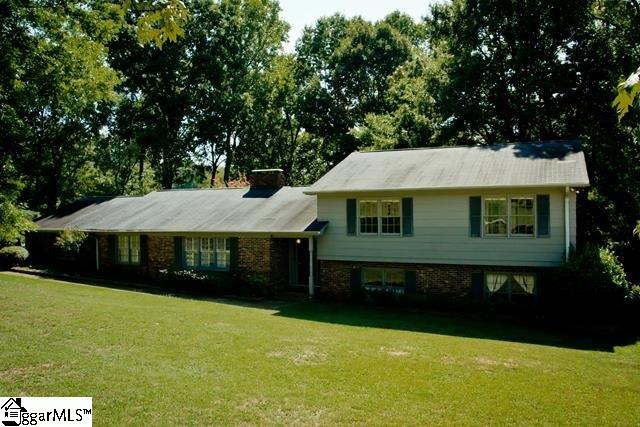 Property image 1 at 266 Lake Forest Drive, Spartanburg, SC 29307