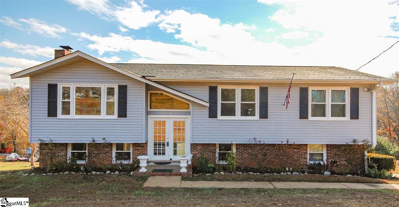 Property image 1 at 341 Old Farrs Bridge Road, Greenville, SC 29611