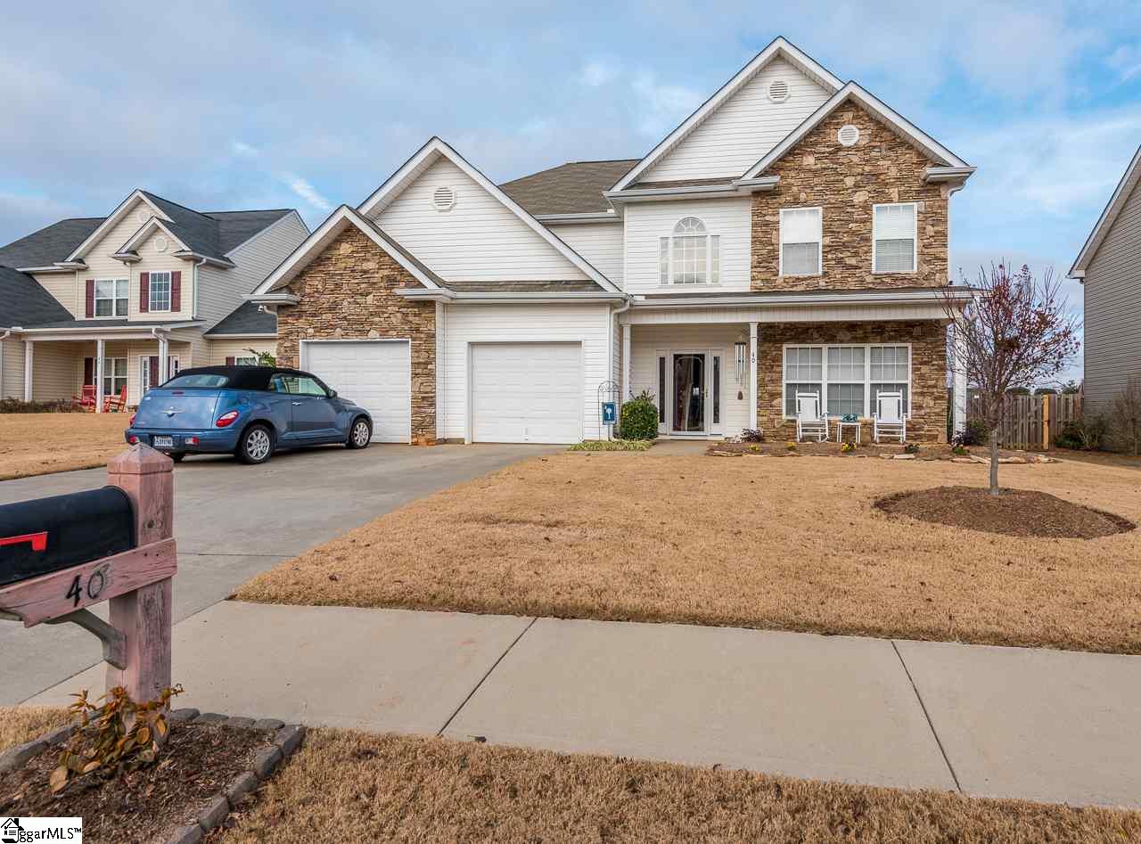 Property image 1 at 40 Hurshfield Court, Taylors, SC 29687