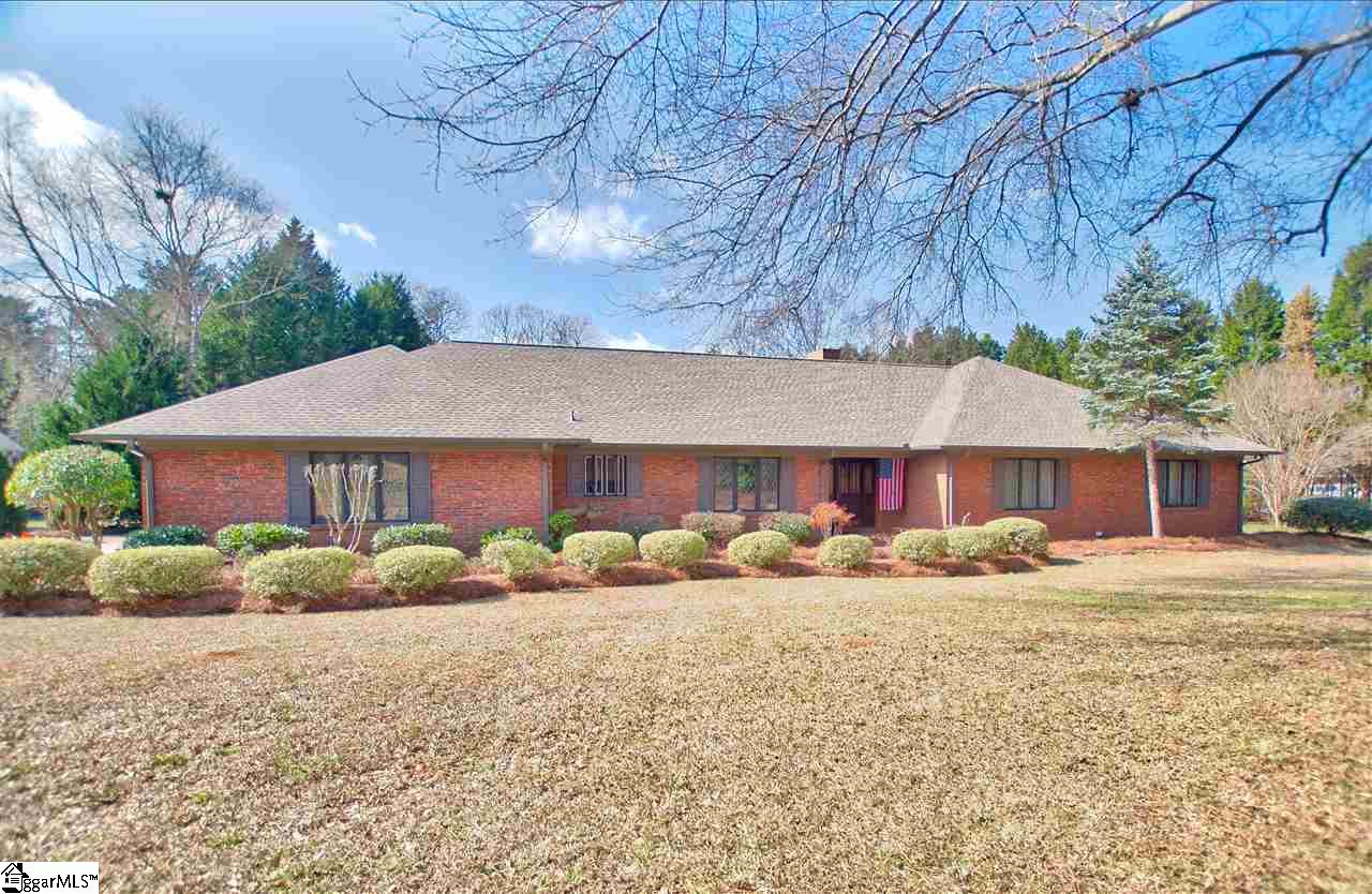 Property image 1 at 102 Thornhill Drive, Spartanburg, SC 29301