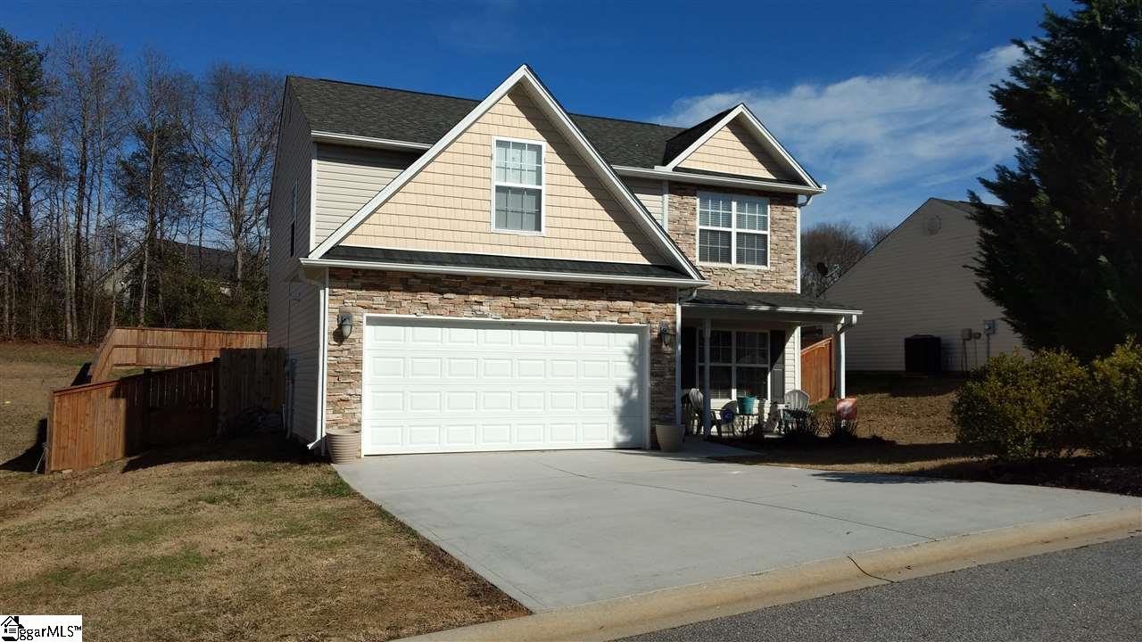 Property image 1 at 18 Spring Fellow Lane, Taylors, SC 29687