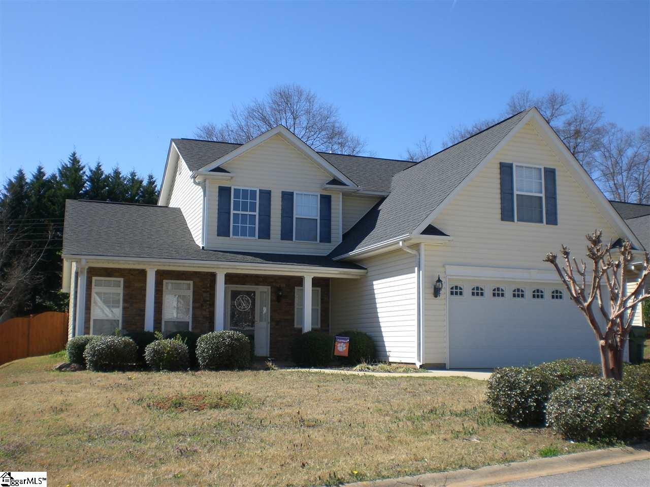 Property image 1 at 204 Silver Run Lane, Greenville, SC 29607