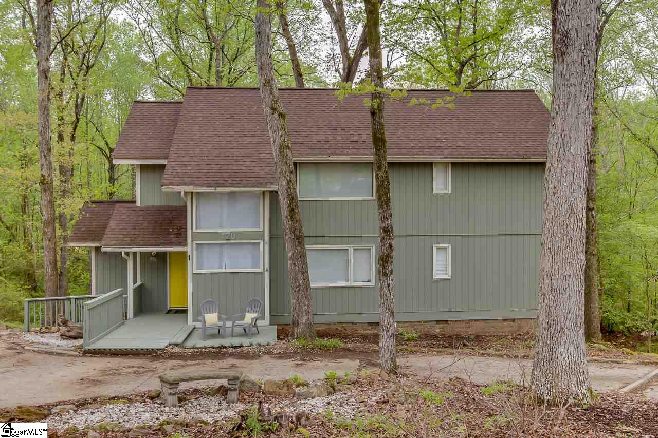 Property image 1 at 120 Bellview Drive, Taylors, SC 29687