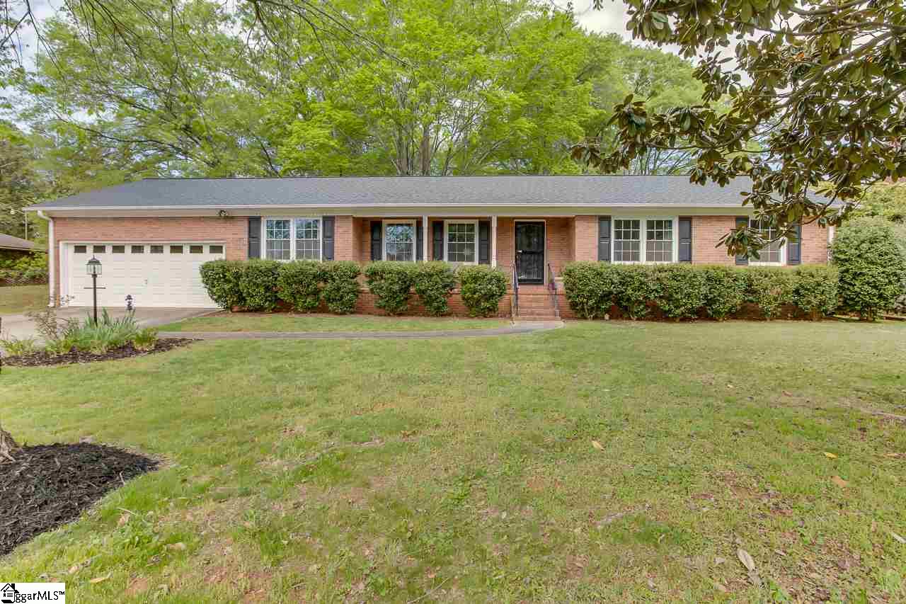 Property image 1 at 11 Overton Avenue, Greenville, SC 29617