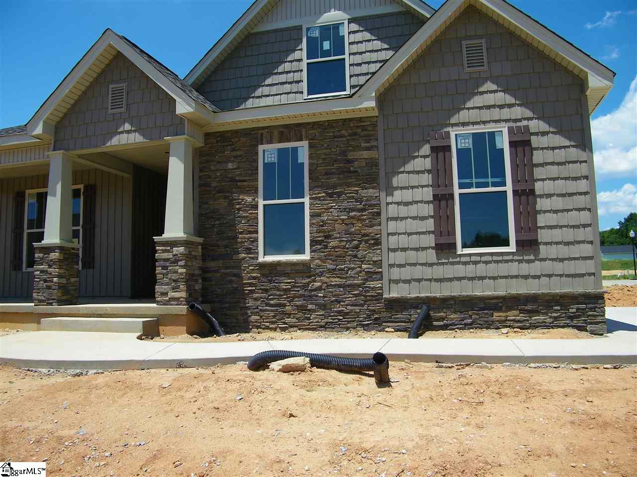 Property image 1 at 511 Traemoor Village Drive, Moore, SC 29369