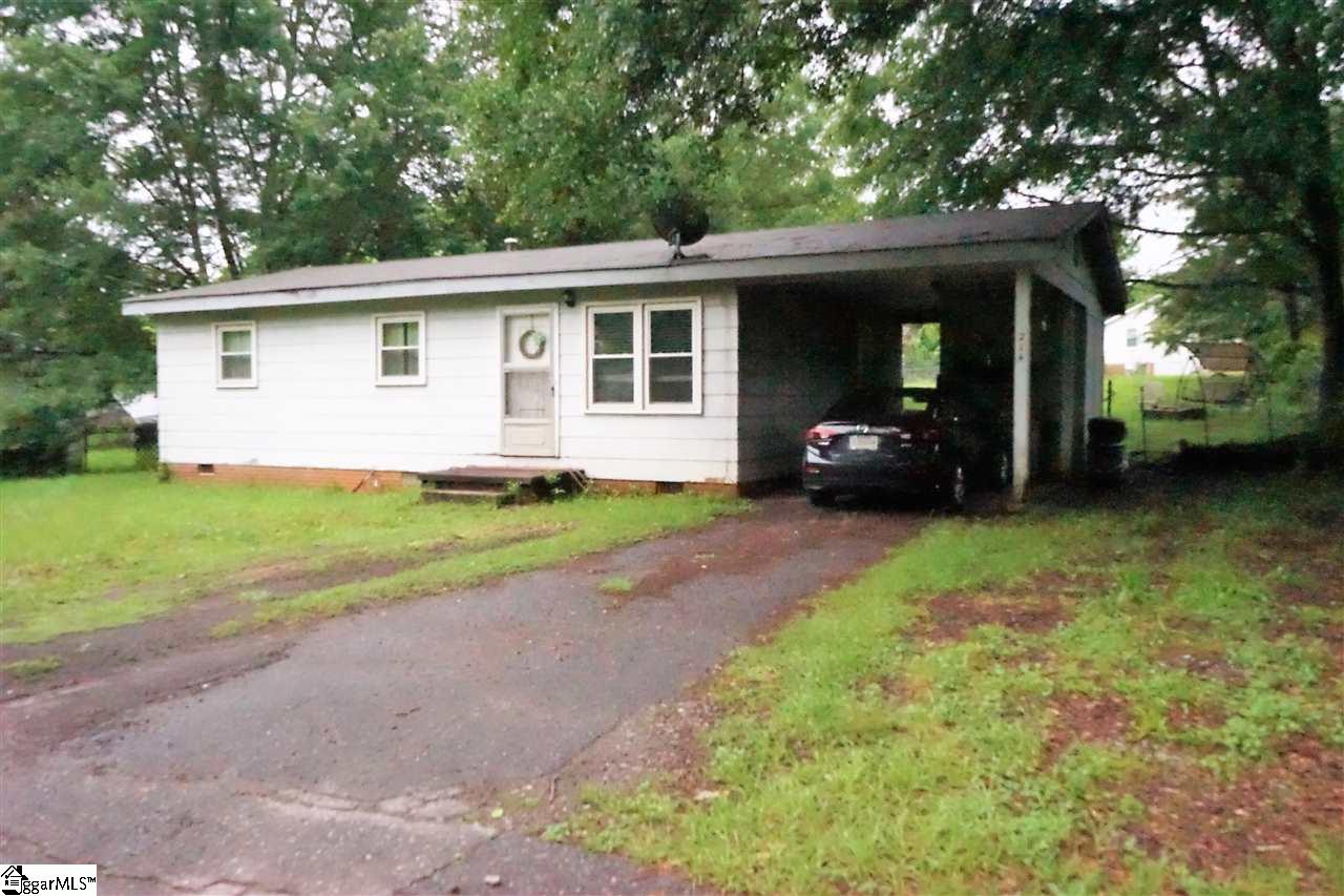 Property image 1 at 214 Mark Street, Easley, SC 29640-2733