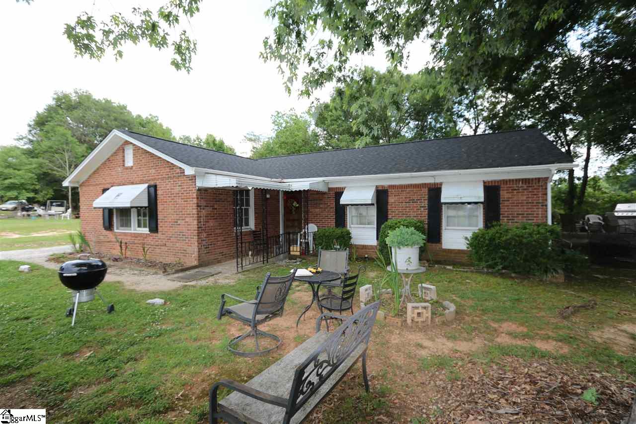 Property image 1 at 5 Gavin Place, Taylors, SC 29687