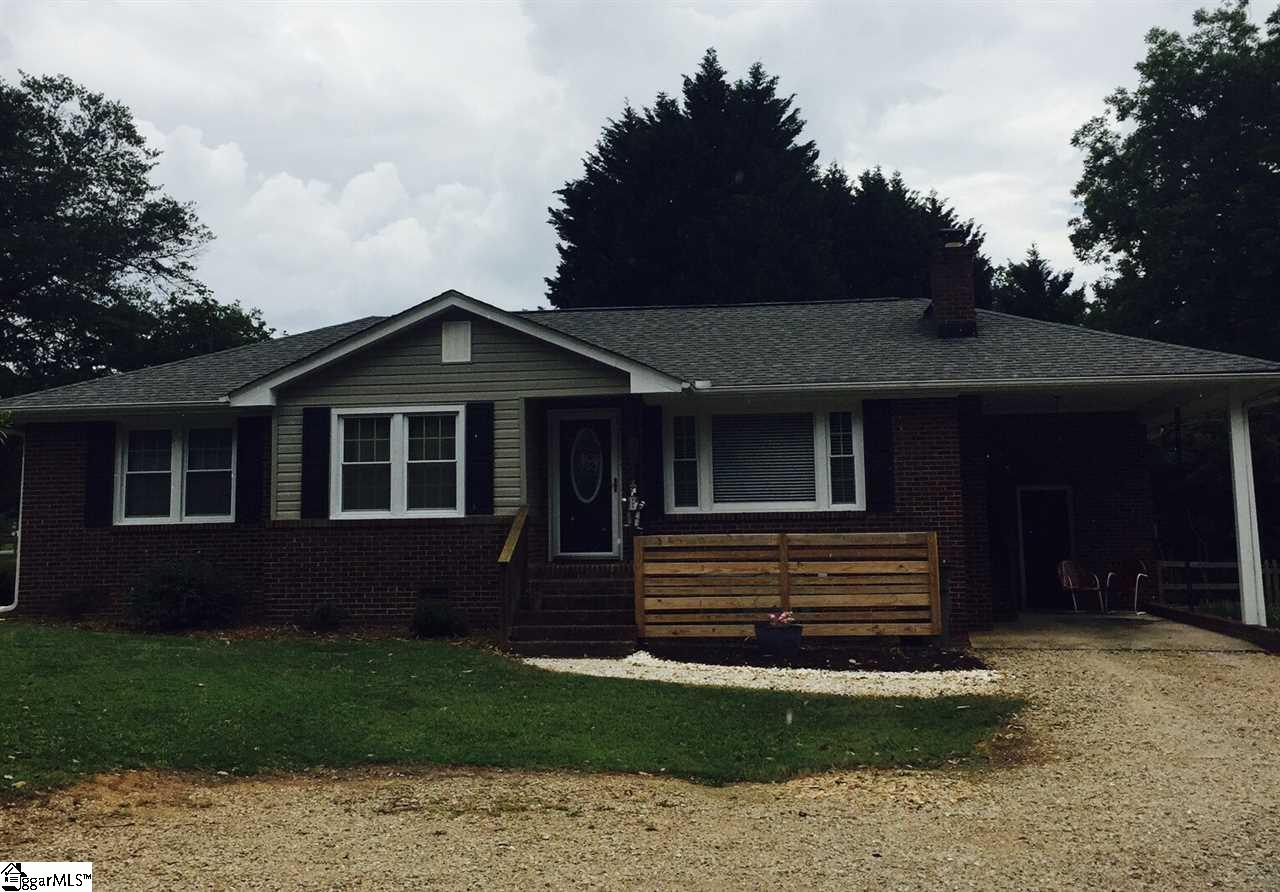 Property image 1 at 712 Watkins Road, Greenville, SC 29617