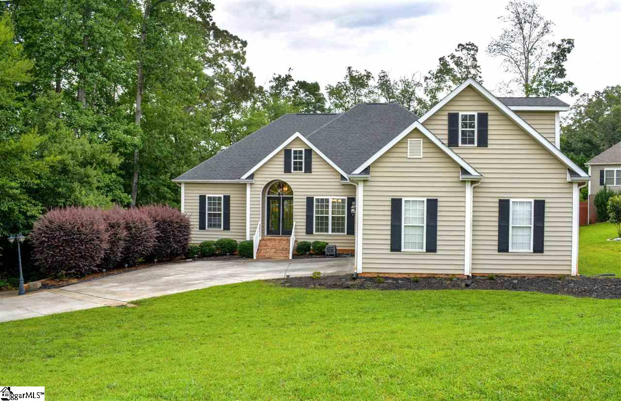 Property image 1 at 107 Homestead Drive, Piedmont, SC 29673
