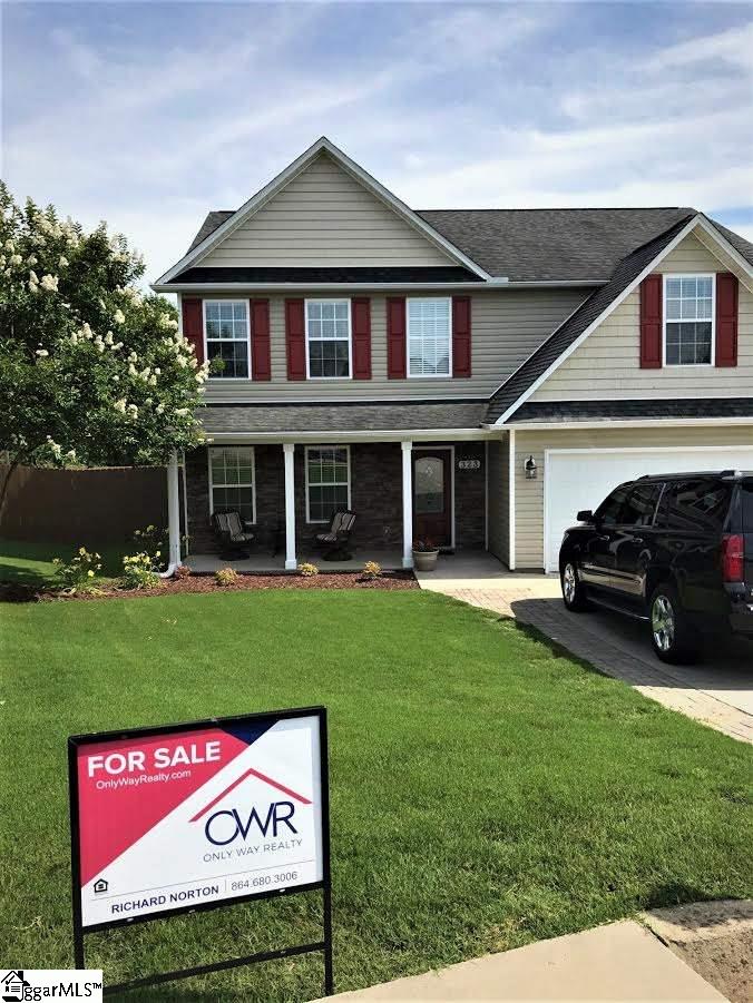 Property image 1 at 323 Collin Rogers Drive, Moore, SC 29369