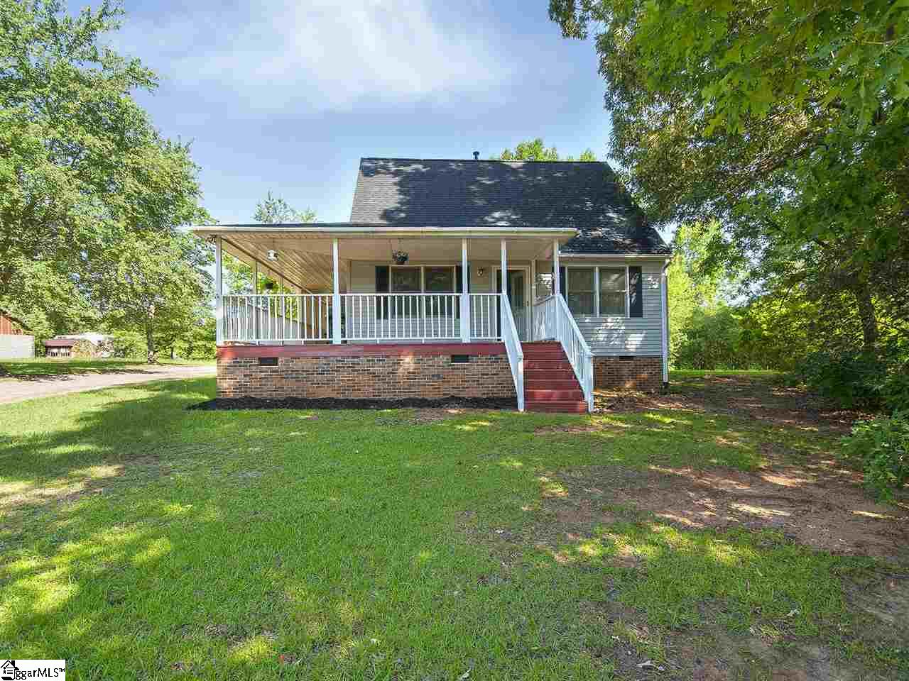 Property image 1 at 109 Grant Drive, Laurens, SC 29360