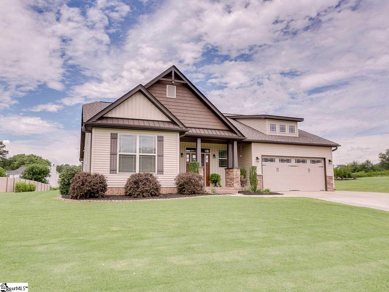 Property image 1 at 343 Wittrock Court, Taylors, SC 29687