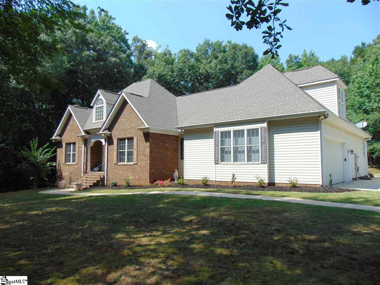 Property image 1 at 128 Greybridge Road, Pelzer, SC 29669