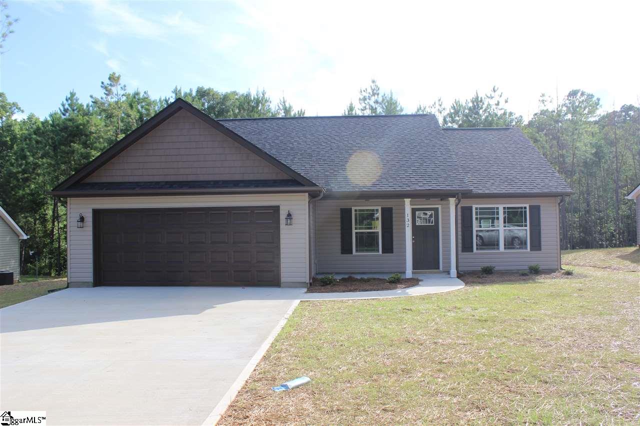 Property image 1 at 132 Hawk Ridge Drive, Anderson, SC 29621