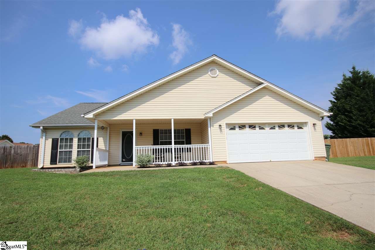 Property image 1 at 301 HILL Lane, Mauldin, SC 29662