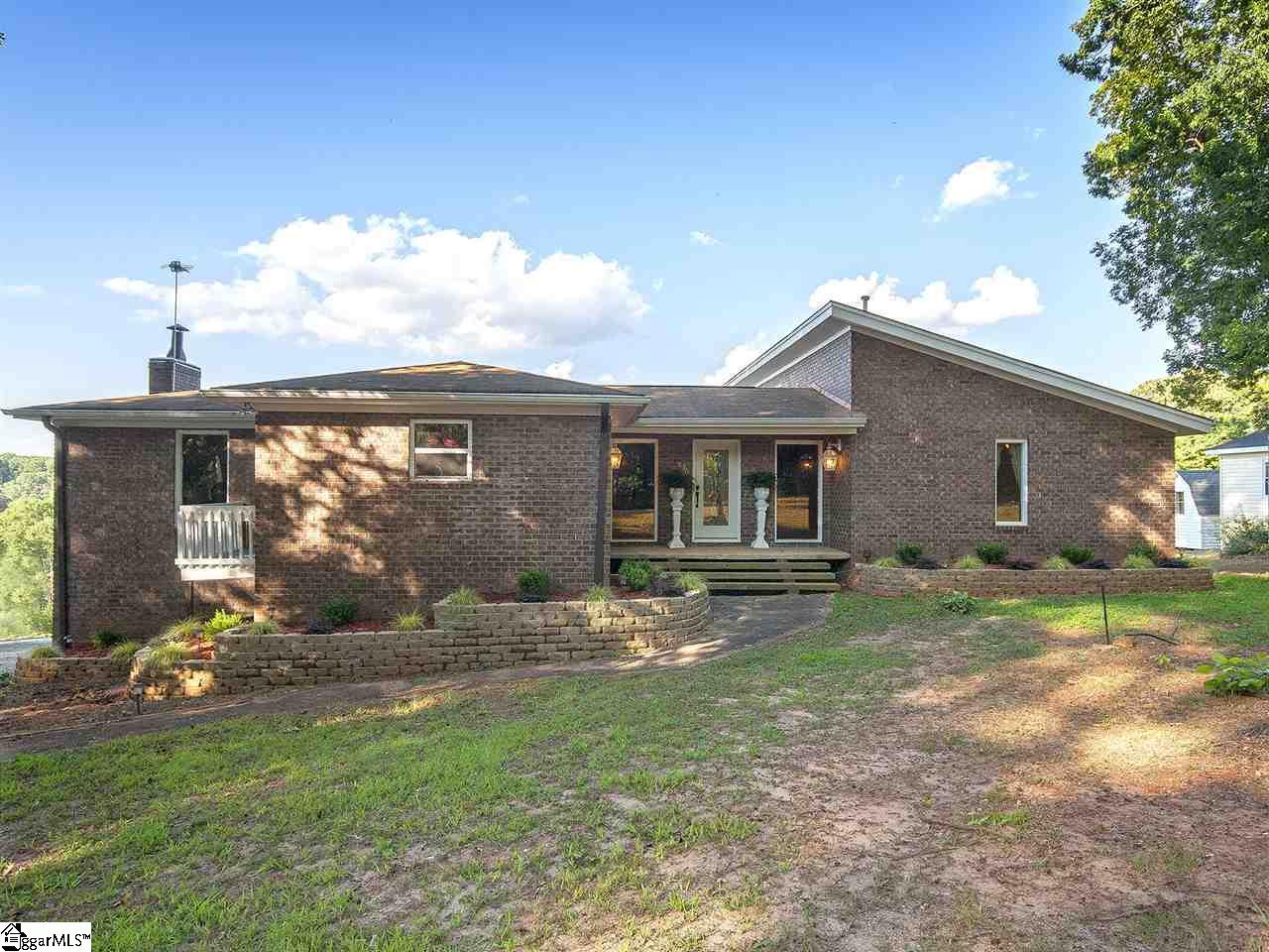 Property image 1 at 1036 Briarwood Drive, Easley, SC 29642