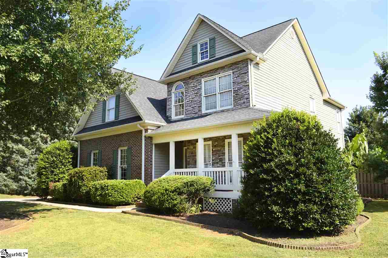 Property image 1 at 4 E Fieldsparrow Court, Greenville, SC 29615