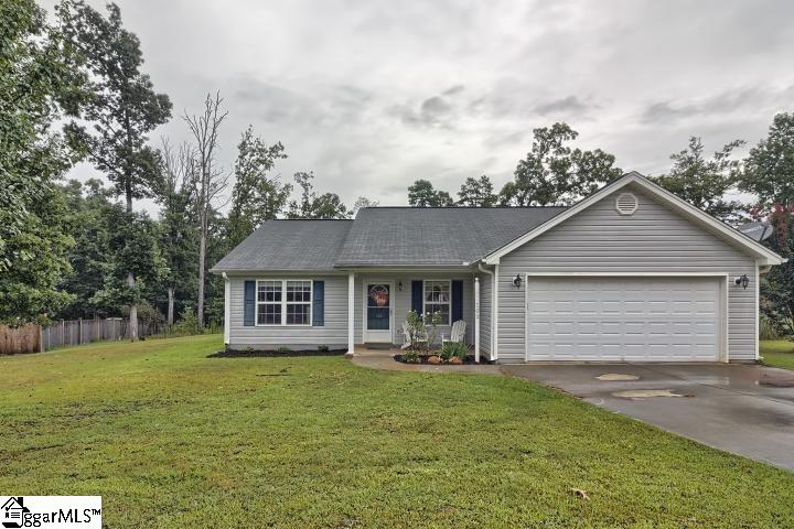 Property image 1 at 102 Cadbury Court, Williamston, SC 29697