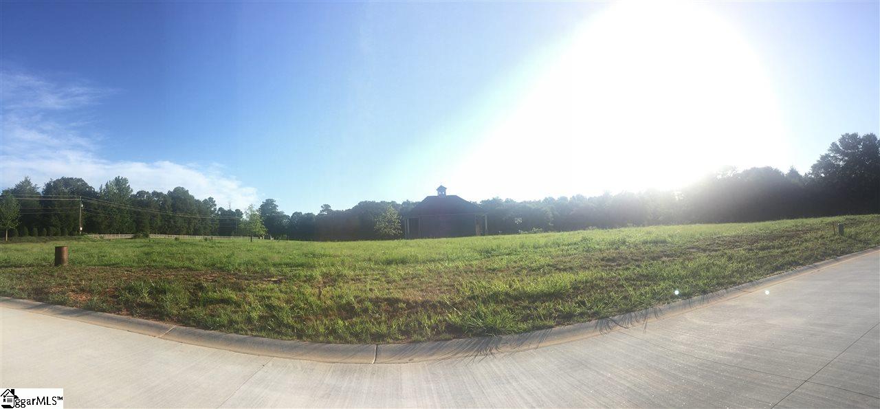 Property image 1 at 5 Vintage Oaks Way, Simpsonville, SC 29681