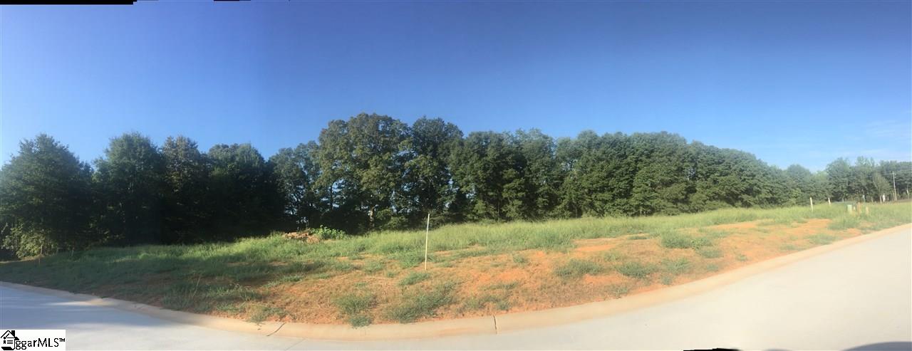 Property image 1 at 8 Vintage Oaks Way, Simpsonville, SC 29681