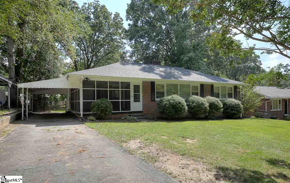 Property image 1 at 27 Twin Springs Drive, Greenville, SC 29605