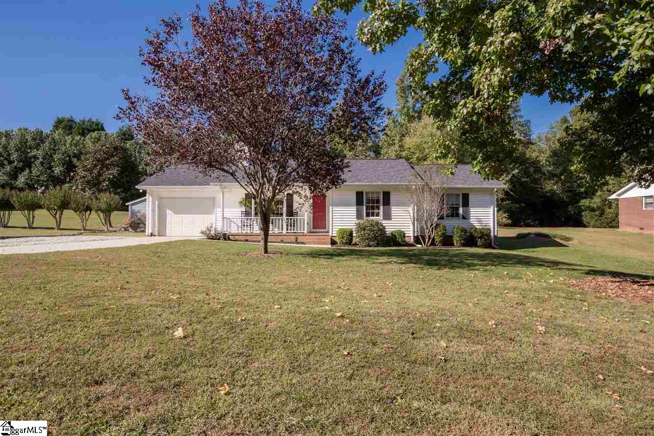 Property image 1 at 406 Rockcrest Drive, Greer, SC 29650