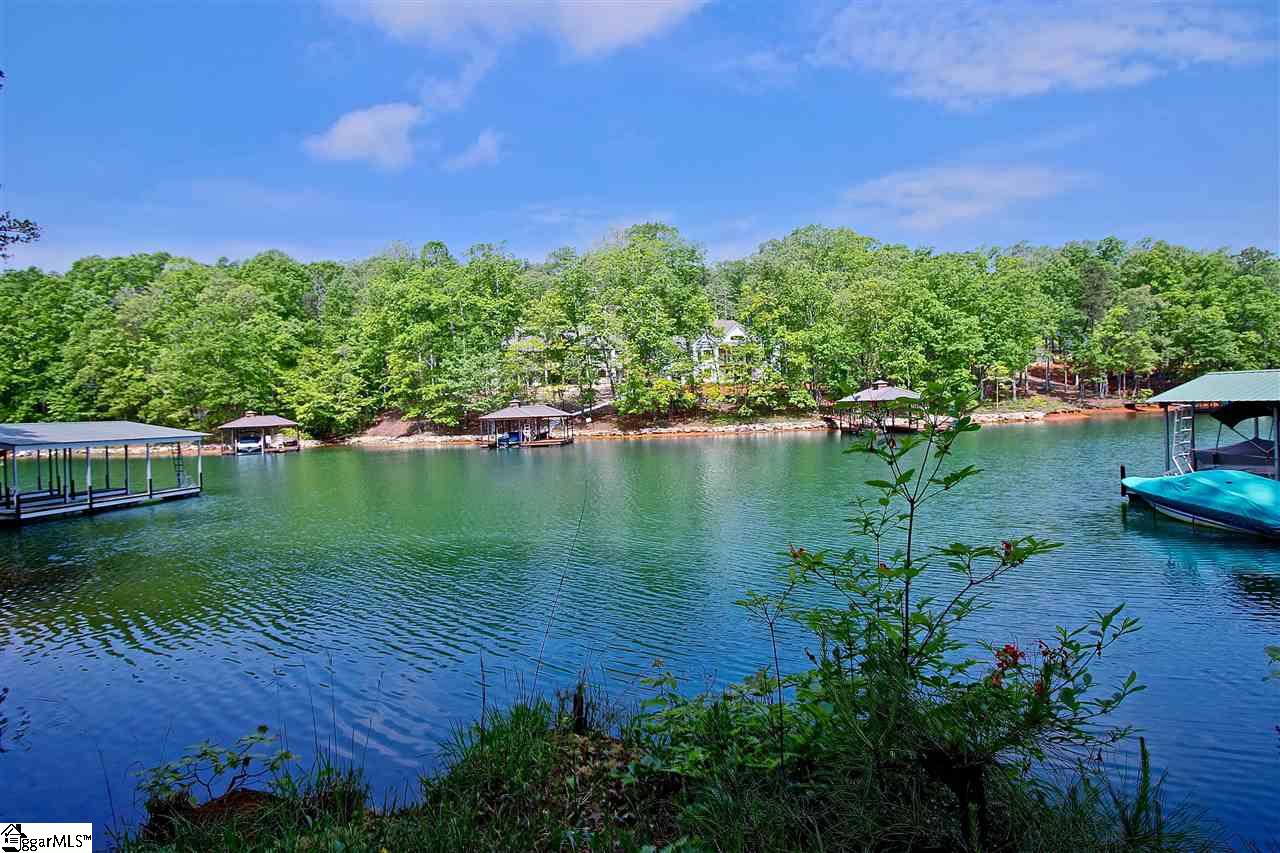 Hampton Shores Drive