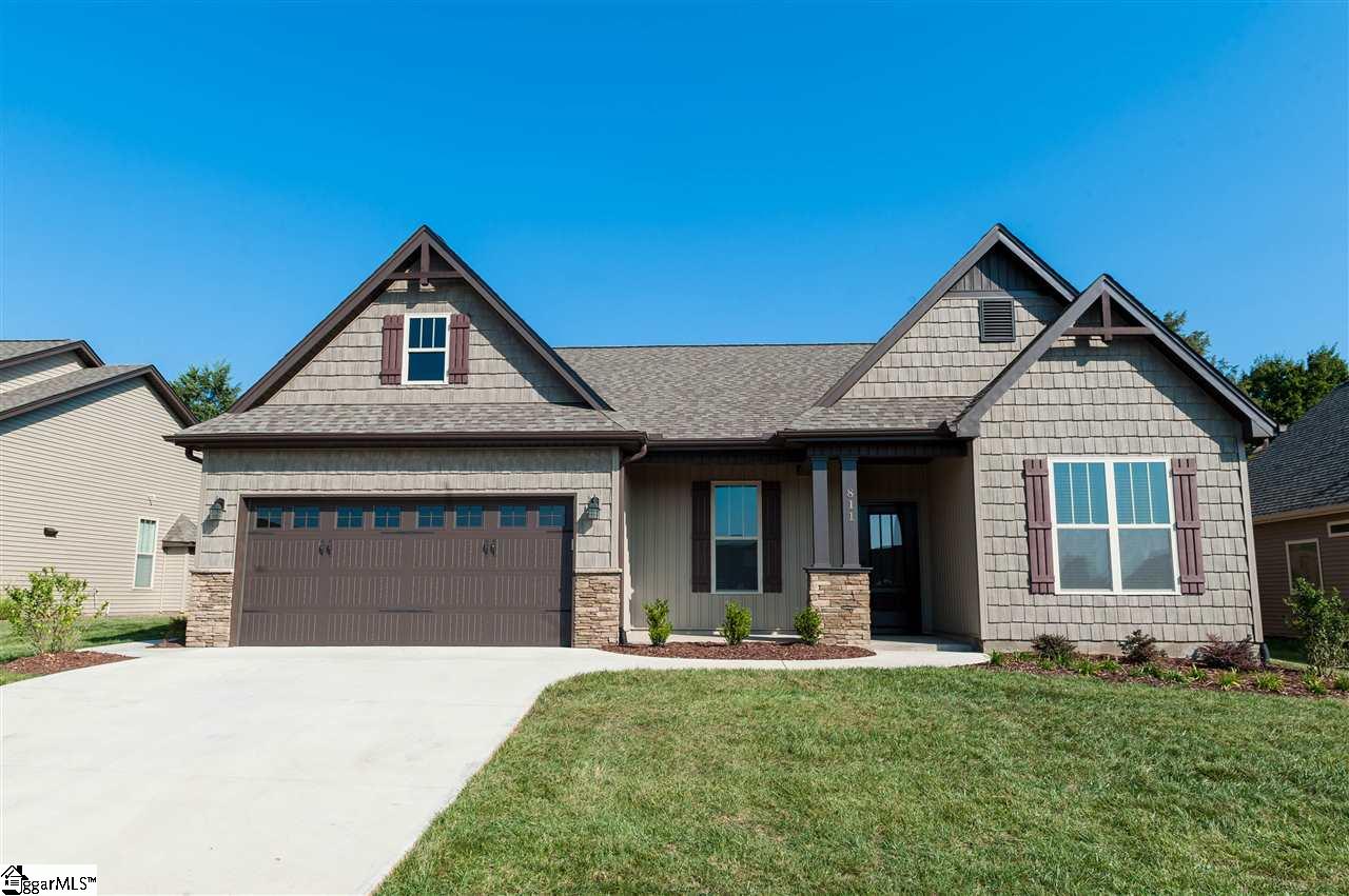 Property image 1 at 811 Lynshire Lane, Moore, SC 29369