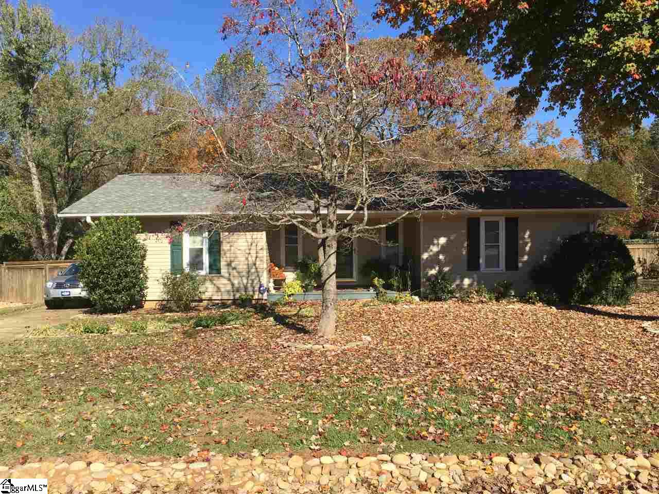 Property image 1 at 261 Clearview Circle, Travelers Rest, SC 29690