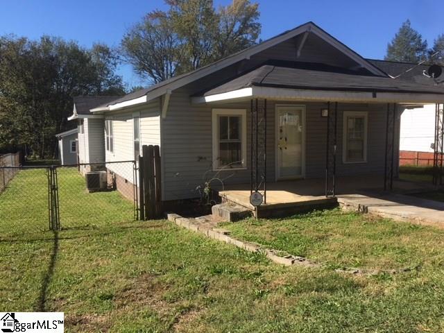 Property image 1 at 11 Catawba Avenue, Greenville, SC 29611