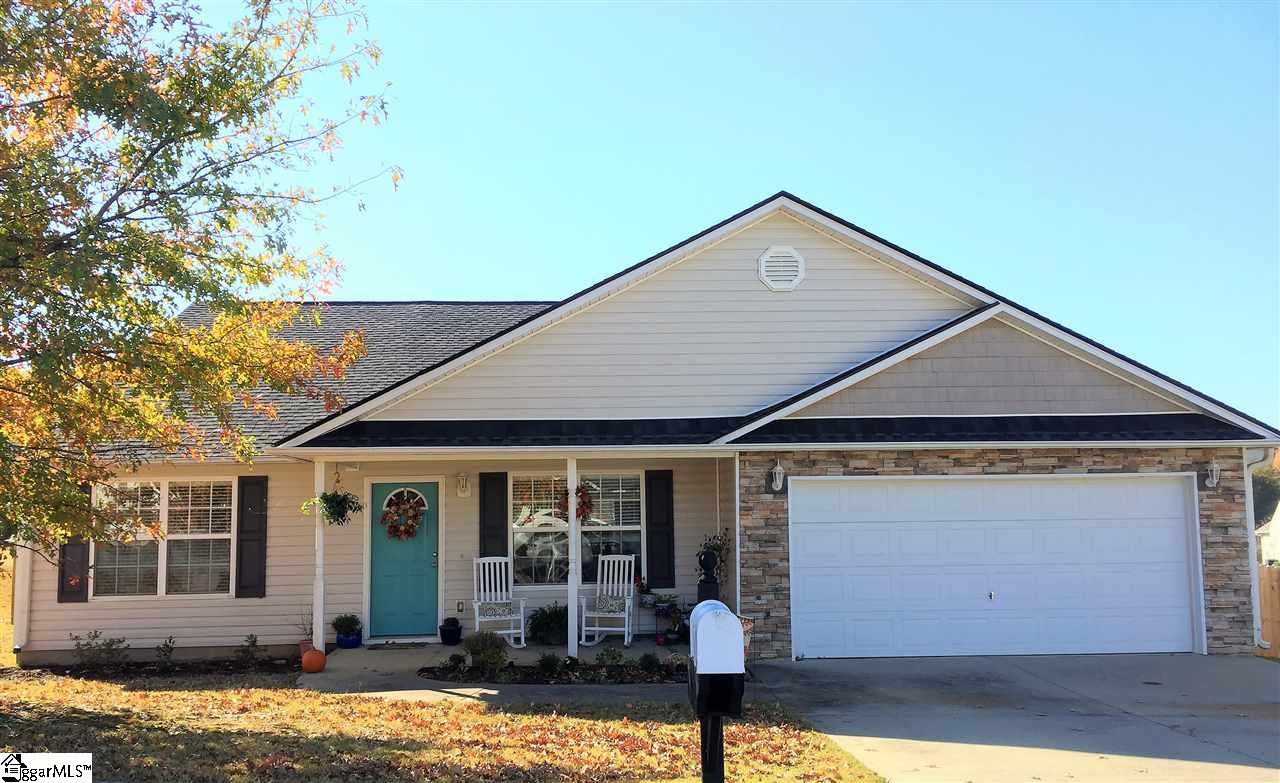 Property image 1 at 1 Spring Fellow Lane, Taylors, SC 29687