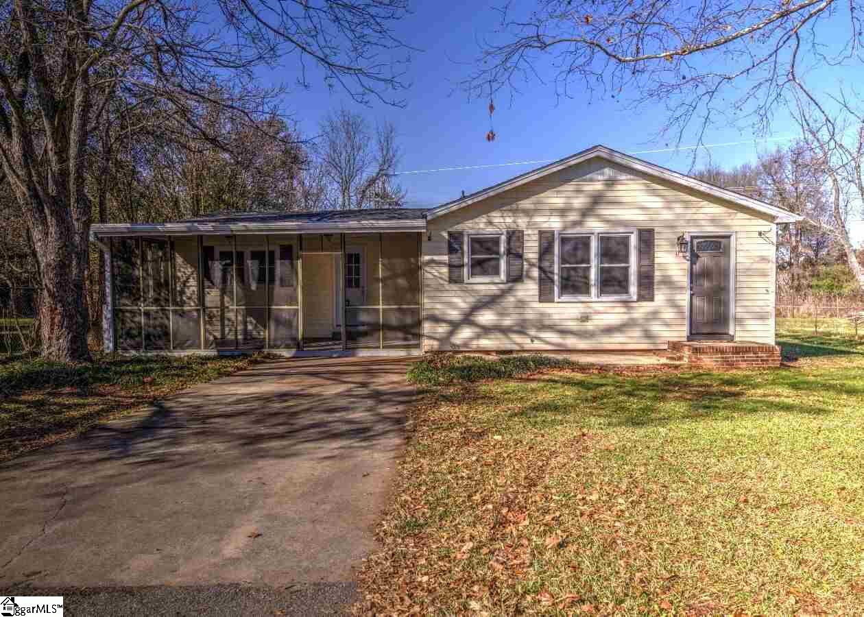 Property image 1 at 11 Melrose Road, Greenville, SC 29605-6129