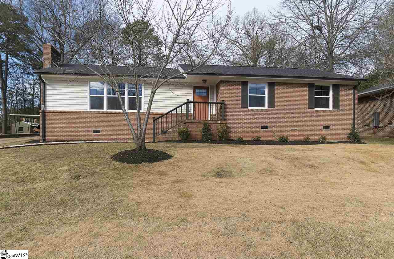 Property image 1 at 251 Lowndes Avenue, Greenville, SC 29607