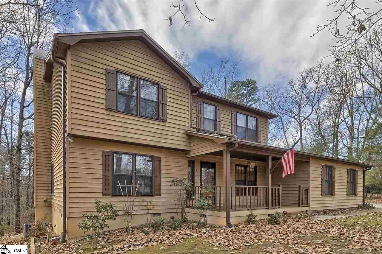 Property image 1 at 5 Overlook Court, Greenville, SC 29609