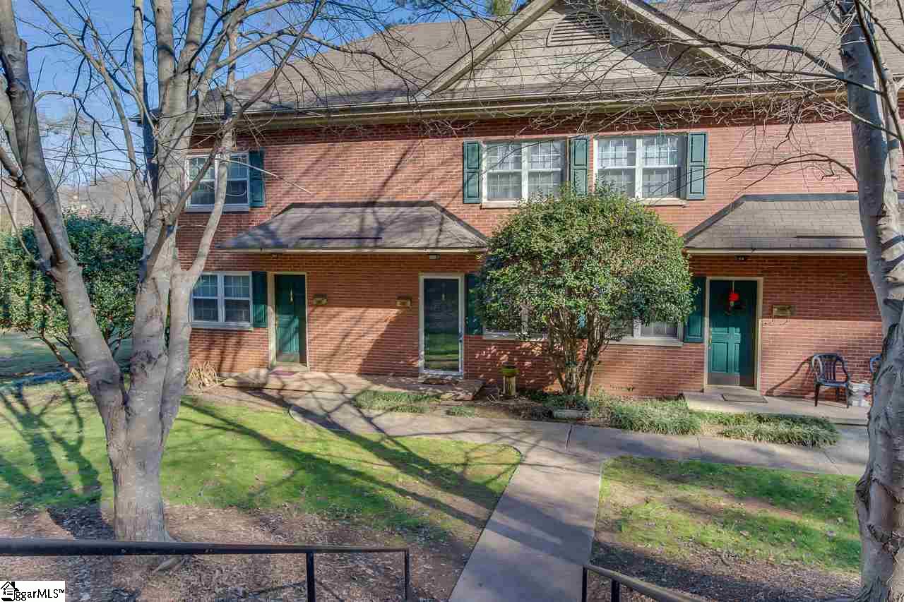 Property image 1 at 7 FARIS Circle, Greenville, SC 29605